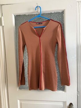 Zara Ribbed Long Sleeve Camel Tan Beige Red piping size M